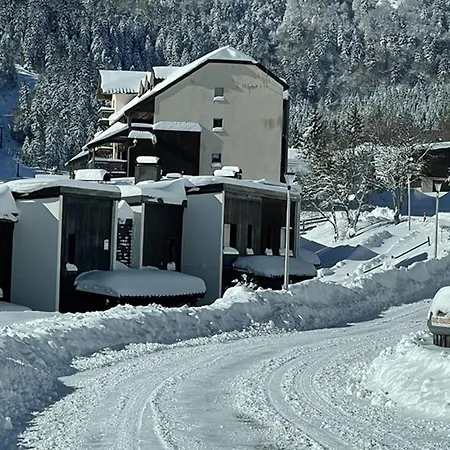 35m² Pour 5 Pers. Avec Balcon, Centre Station, Proche Commerces Et Pistes, Animaux Acceptes. - Fr-1-787-61 Apartment